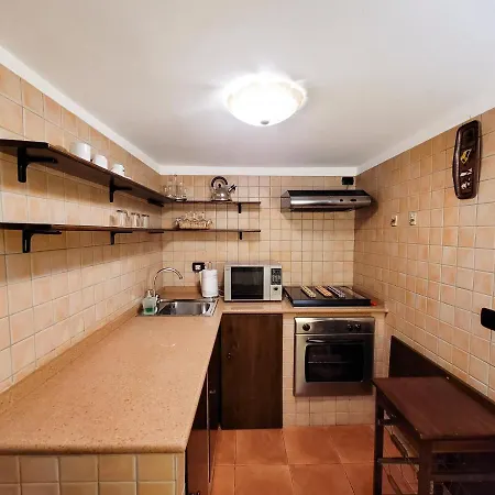 Cozy Classical In The Center *