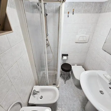 Cozy Classical In The Center Appartement Bari